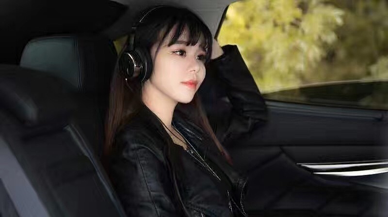 1more三单元头戴耳机，手工盒包装（图ZNjc5ODQ0OTY=） - 包装 - 站酷设计师牛牛包装原创素材 - 站酷ZCOOL