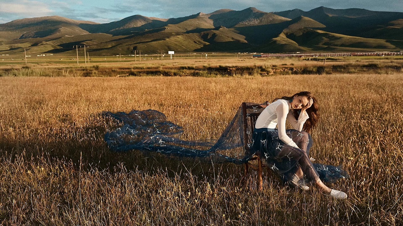 盛装视觉出品:at.pink.co 青海大片 摄影 时尚 创意