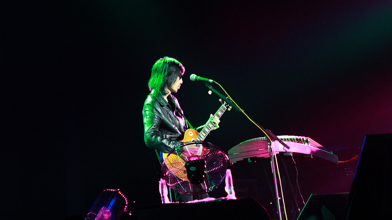 向摇滚致敬——谢天笑（图ZMzAxODg5NjQ=） - 人像摄影 - 站酷设计师金剛阿彌原创素材 - 站酷ZCOOL