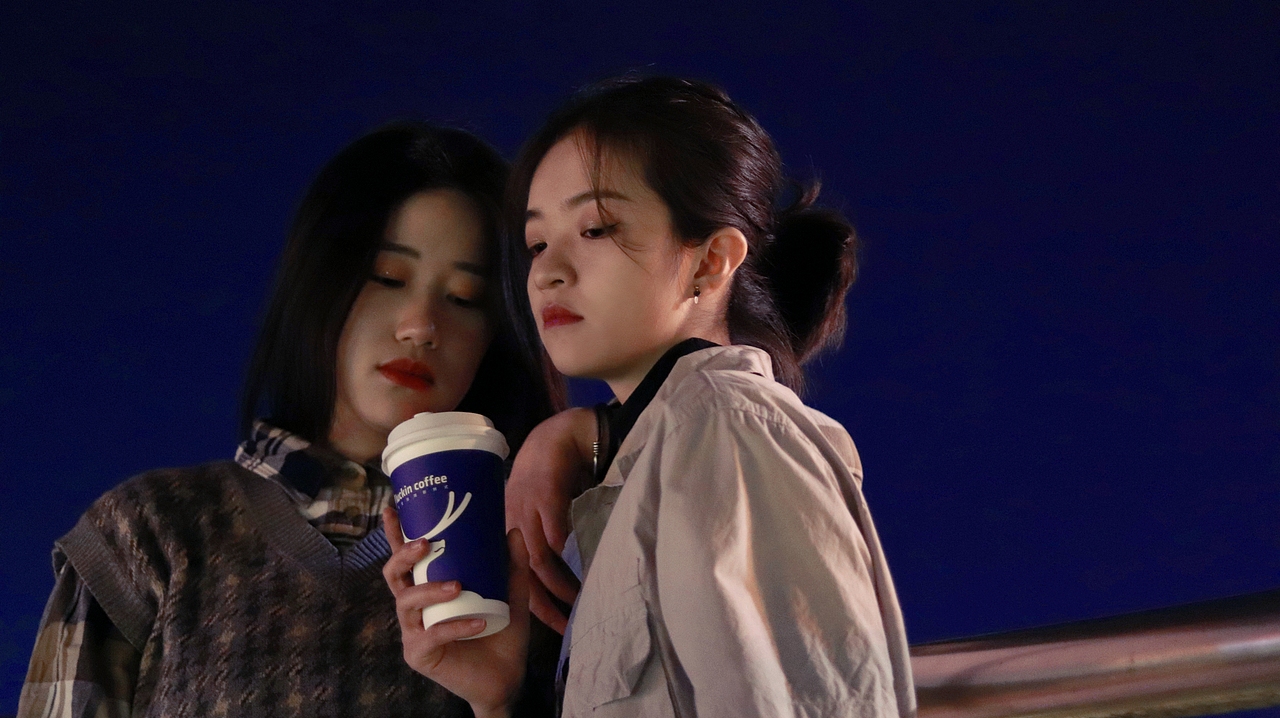 cool girl&sweet girl
