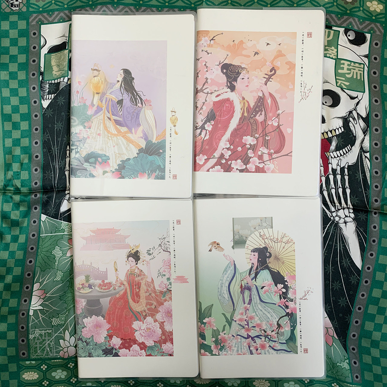 与晨光合作的“四美人”系列(产品)