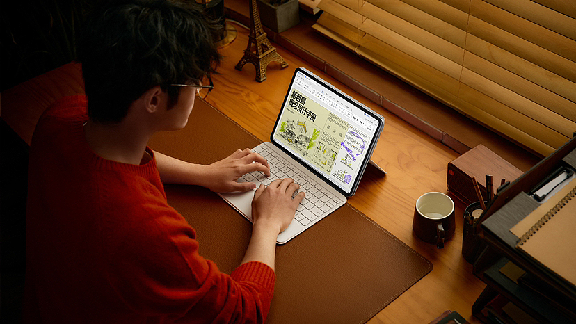 给小米平板拍摄的人物场景图