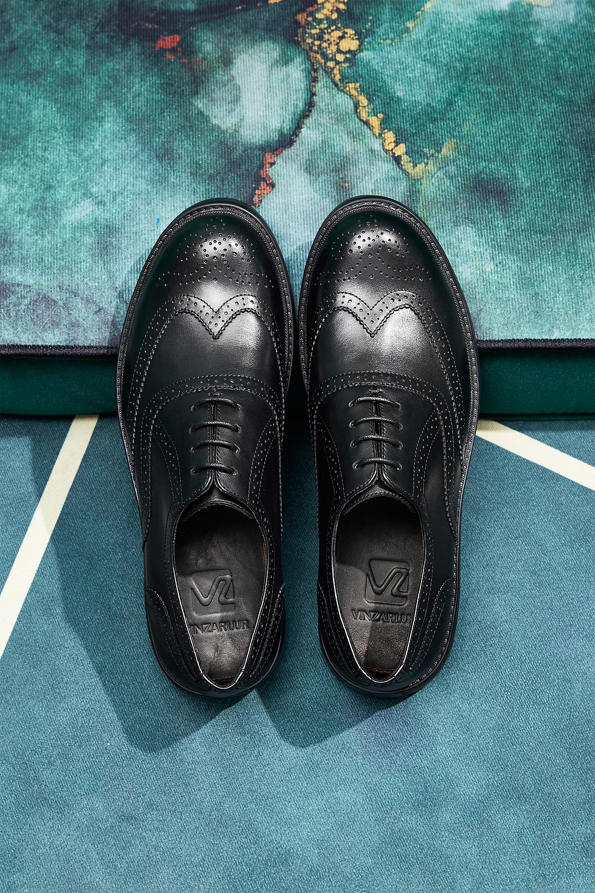 高端精品男鞋拍摄 定制化场景男鞋摆拍 商务男鞋摄影