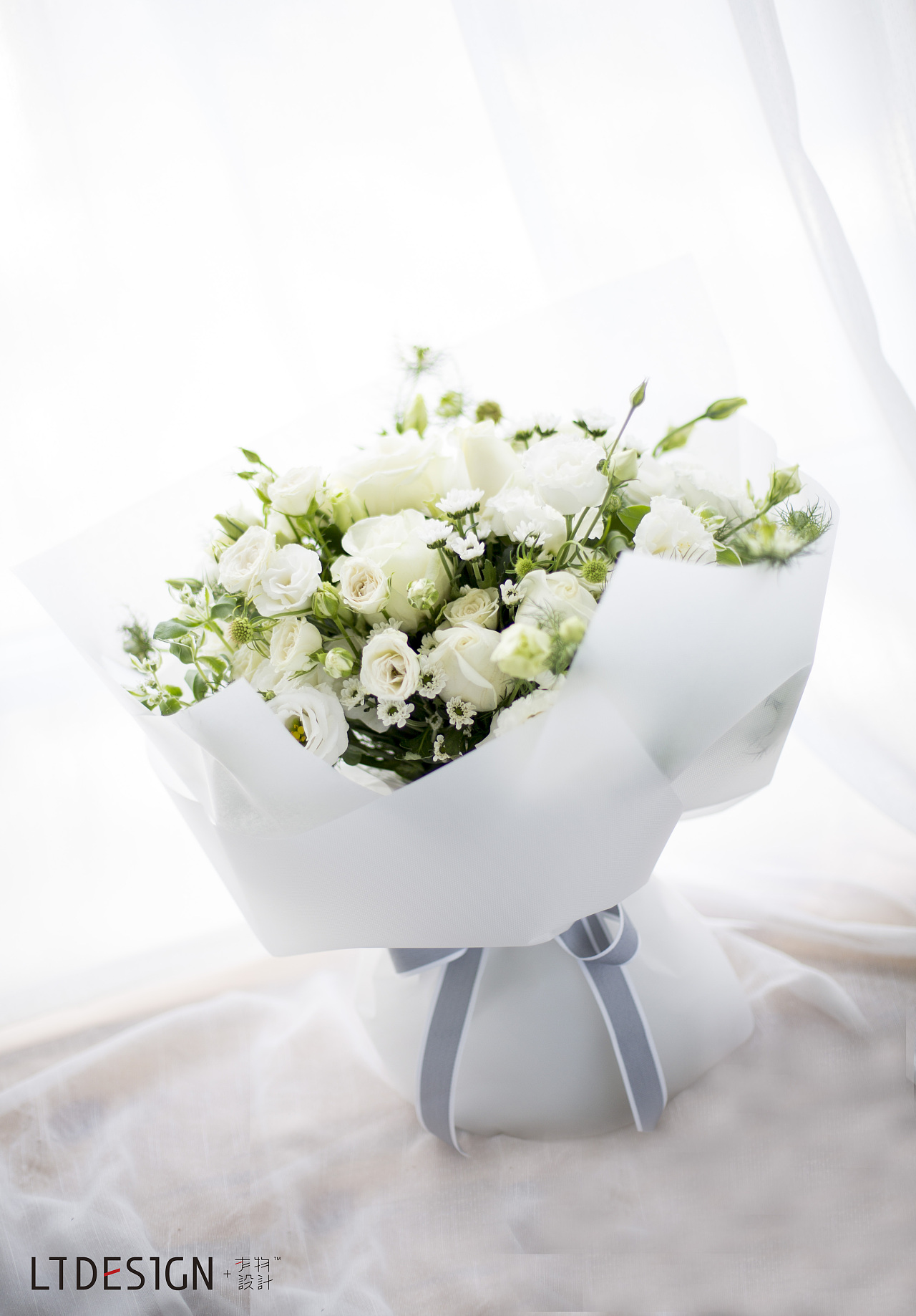 不變的愛/白玫瑰花束 – 喜樂創意設計花店