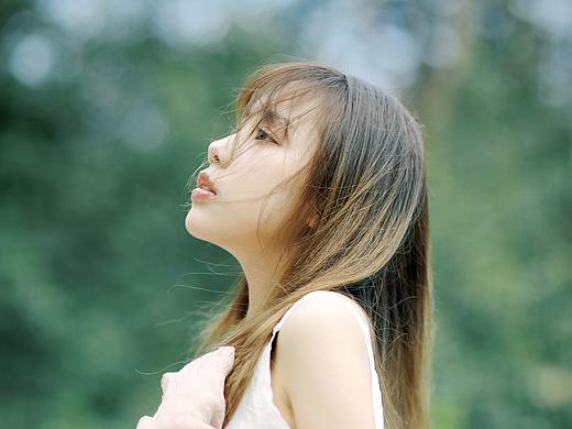绿色是春天最好的文案