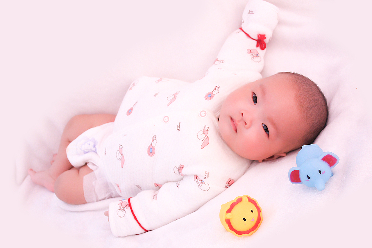 婴儿（图ZMTI4MDAzNDE2） - 人像摄影 - 站酷设计师遥意原创素材 - 站酷ZCOOL