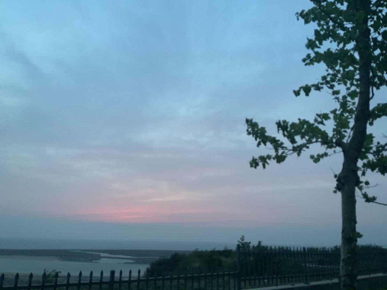 日落（图ZMTU4NTE5NzIw） - 人文/纪实摄影 - 站酷设计师OiiiliiiO原创素材 - 站酷ZCOOL