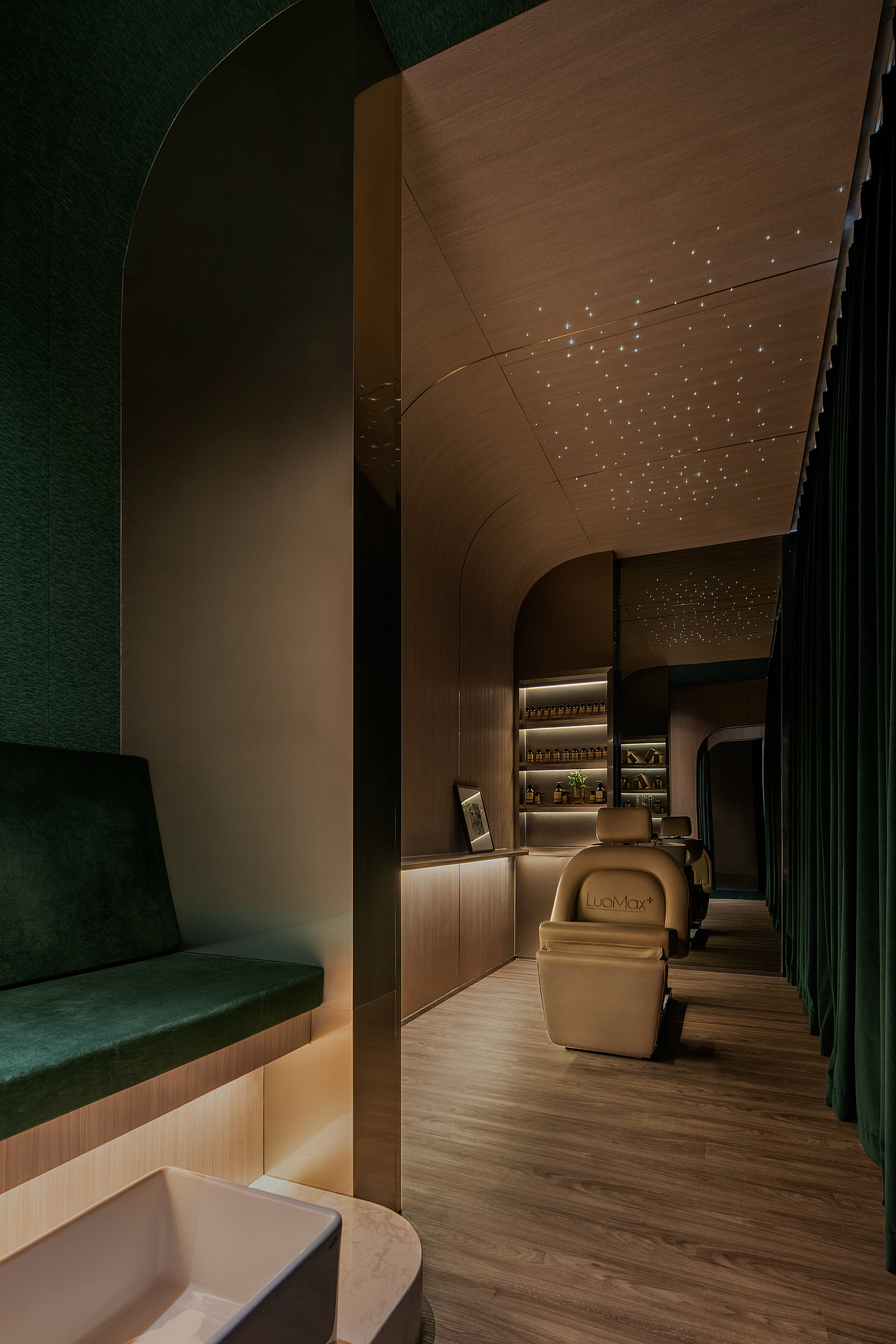 WED中熙设计 | 在城市绿洲,驶向心灵的列车