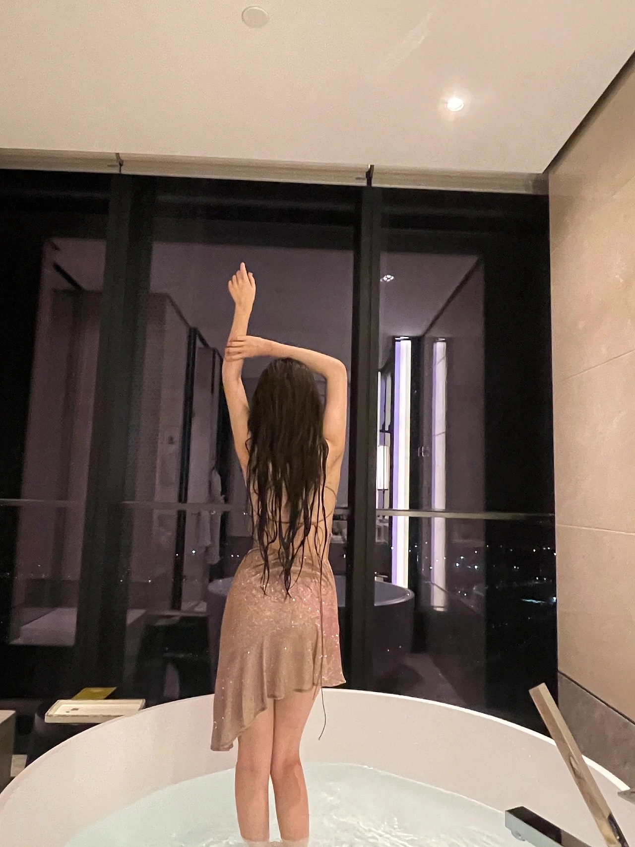 洗澡图片合集（图ZMzY5NjM5MDE2） - 人像摄影 - 站酷设计师秦紫傲原创素材 - 站酷ZCOOL