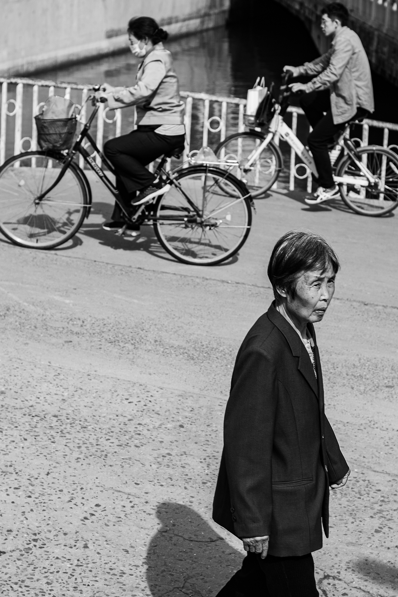 一生拍懂一座城——我的街拍的日常