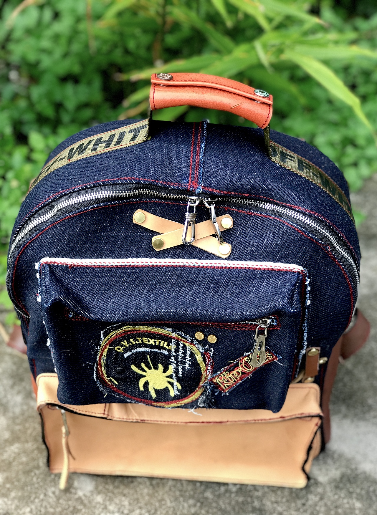 拼色38安牛仔双肩背包--手工