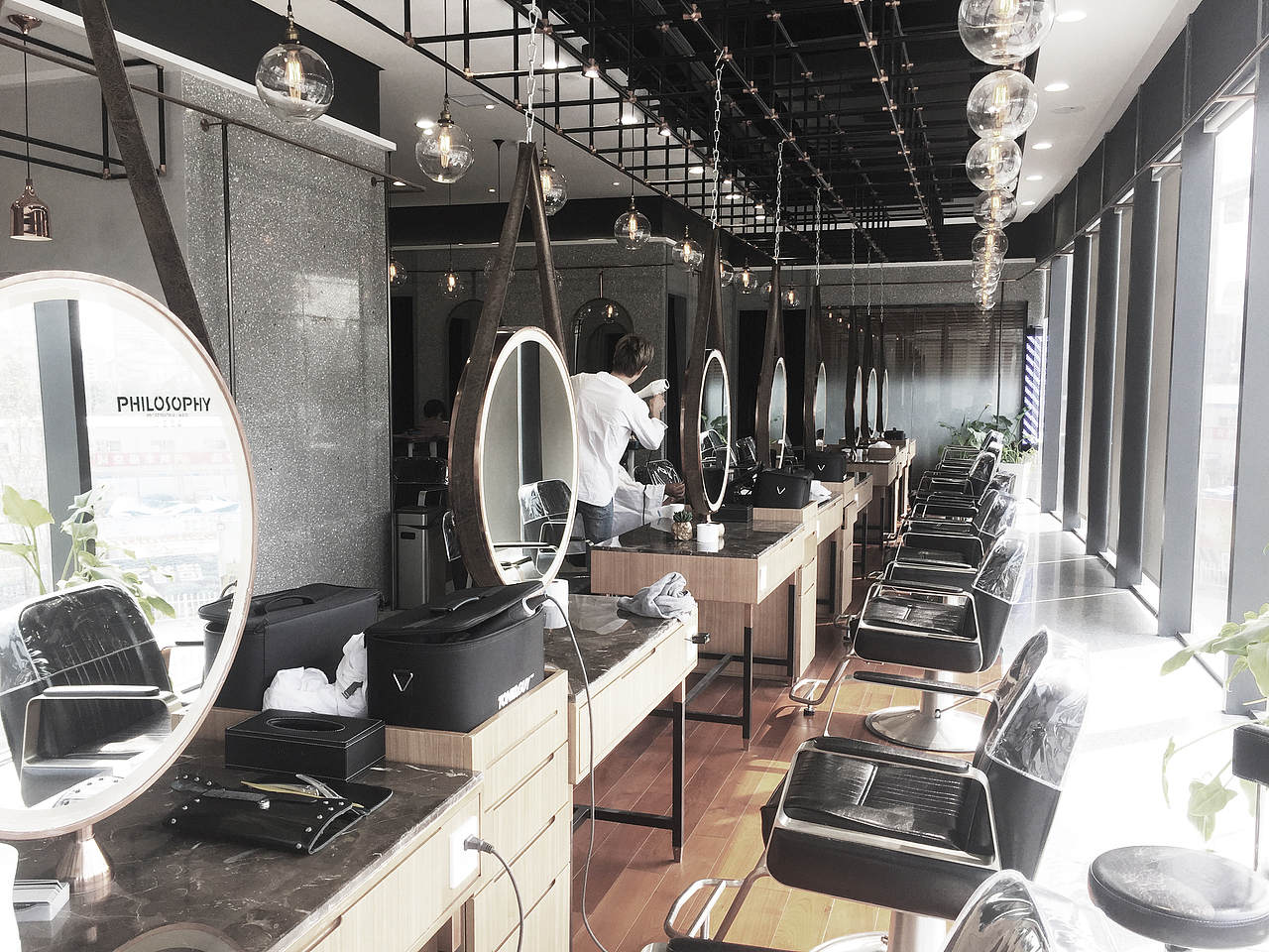 徐州苏宁PHILOSOPHY美发沙龙设计案例实景