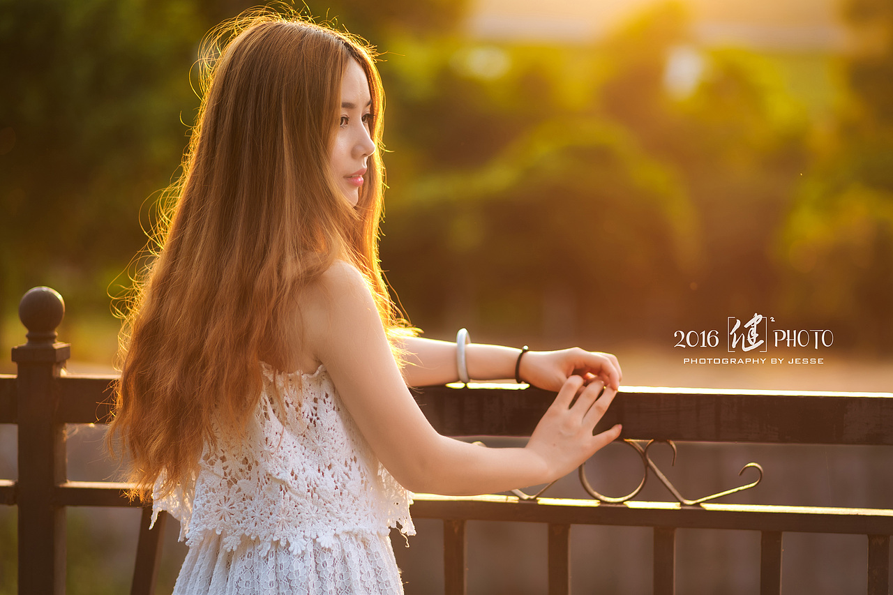 夕阳下的单车少女（图ZNTkxNzE3MjA=） - 人像摄影 - 站酷设计师贱贱Jesse原创素材 - 站酷ZCOOL