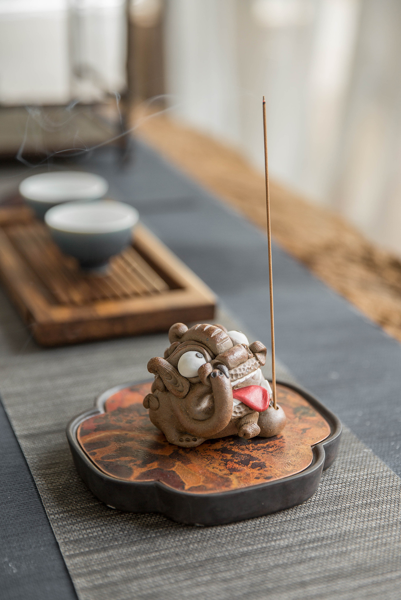 器十二 景德镇手工捏雕 龙九子系列 狴犴 茶宠香插摆件