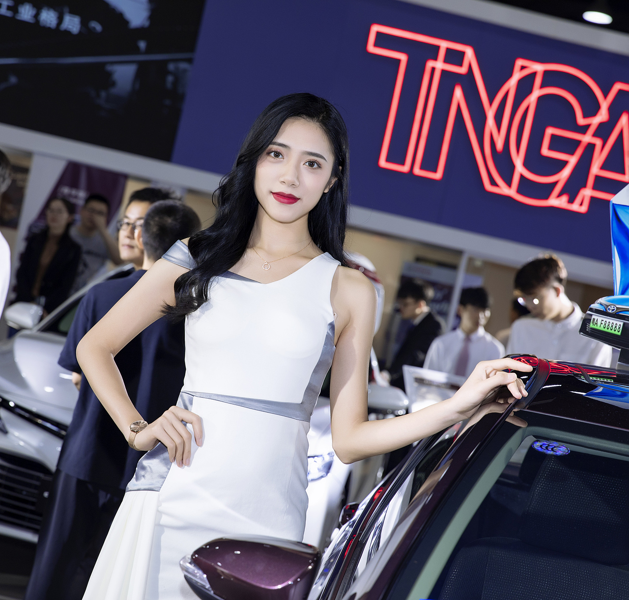 车模（图ZMTU3NTU4MTcy） - 人像摄影 - 站酷设计师易扬原创素材 - 站酷ZCOOL