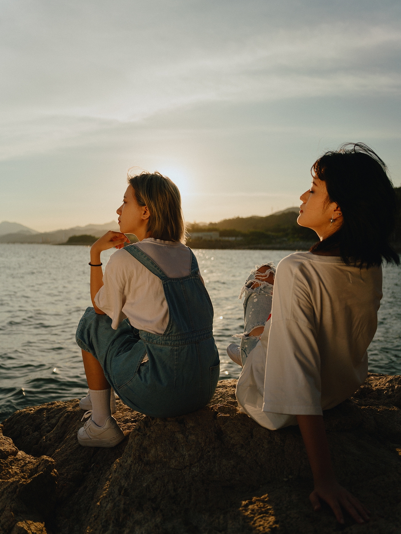 我们只是普通朋友