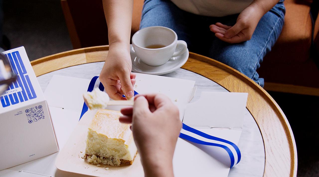 MOONSEEcake品牌全案设计