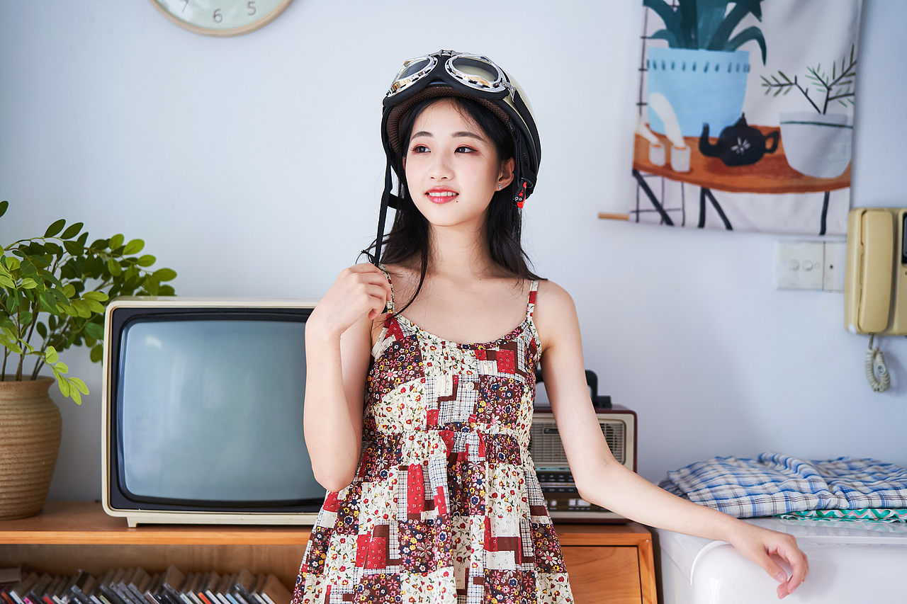 夏末秋至（图ZMTc1MjgzMTgw） - 人像摄影 - 站酷设计师李小健原创素材 - 站酷ZCOOL