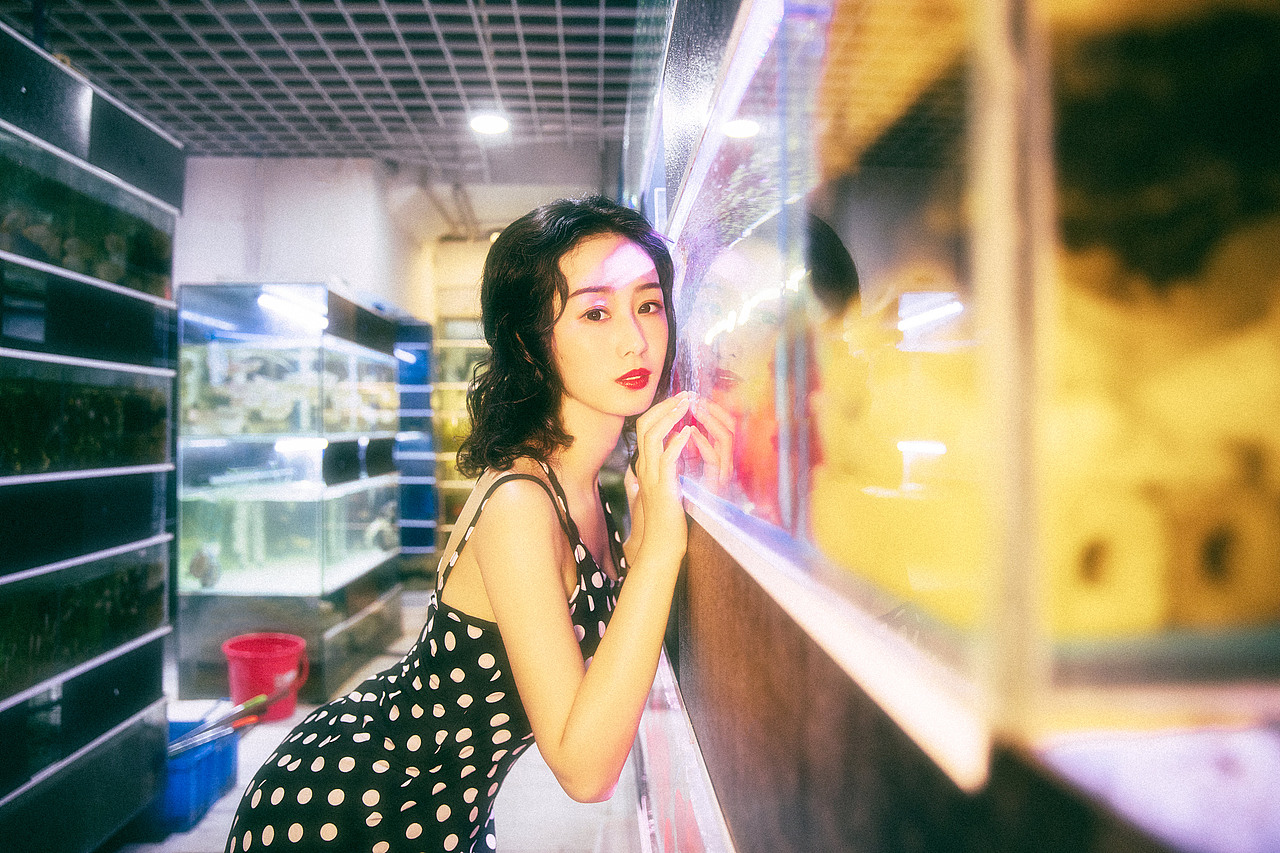 She（图ZODk3ODIwOTY=） - 人像摄影 - 站酷设计师阿芆原创素材 - 站酷ZCOOL