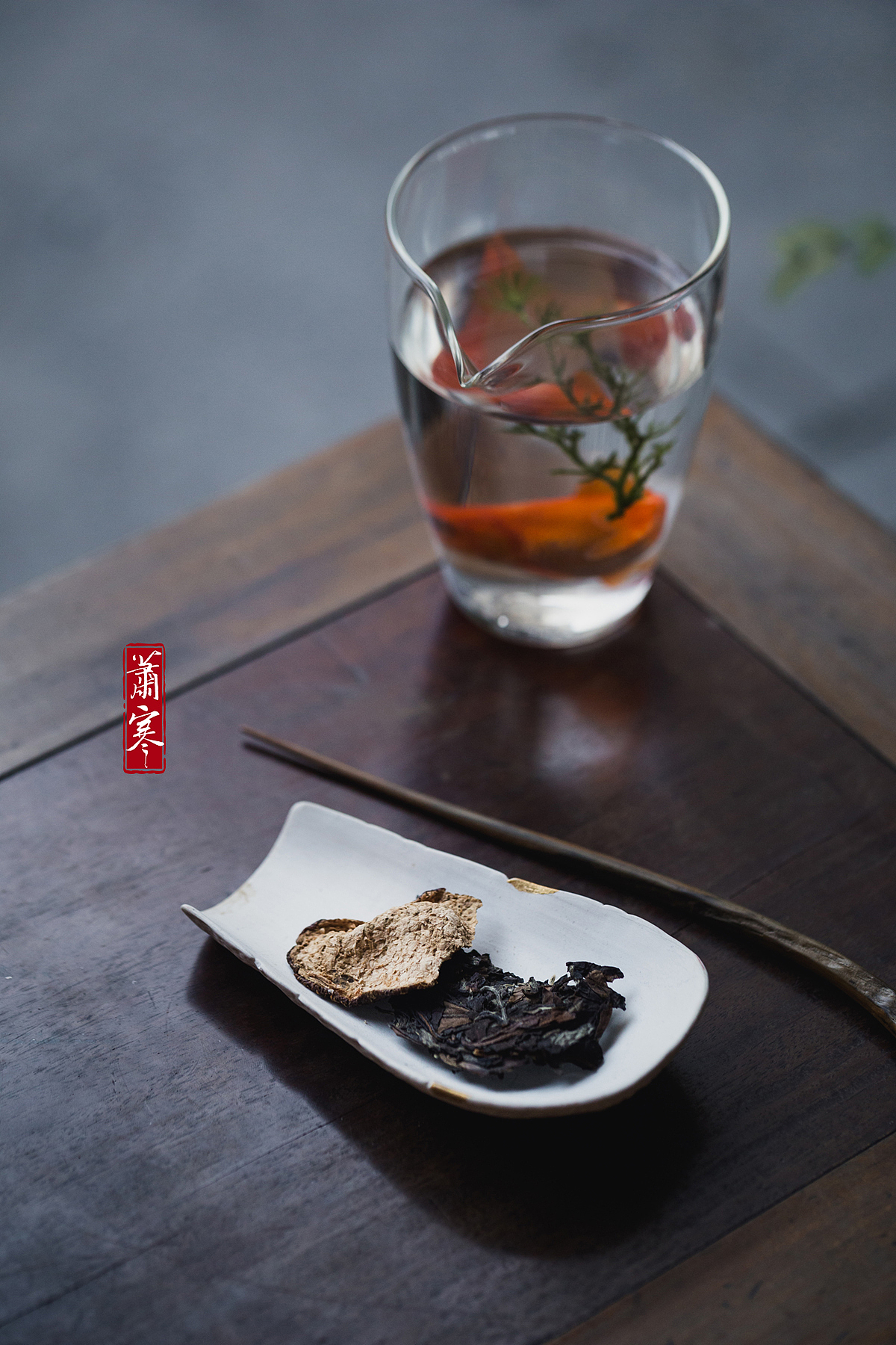 国风静物摄影 | 岁寒，有茶烟。（图ZMjgzOTkwOTA4） - 产品摄影 - 站酷设计师萧寒Jevil原创素材 - 站酷ZCOOL