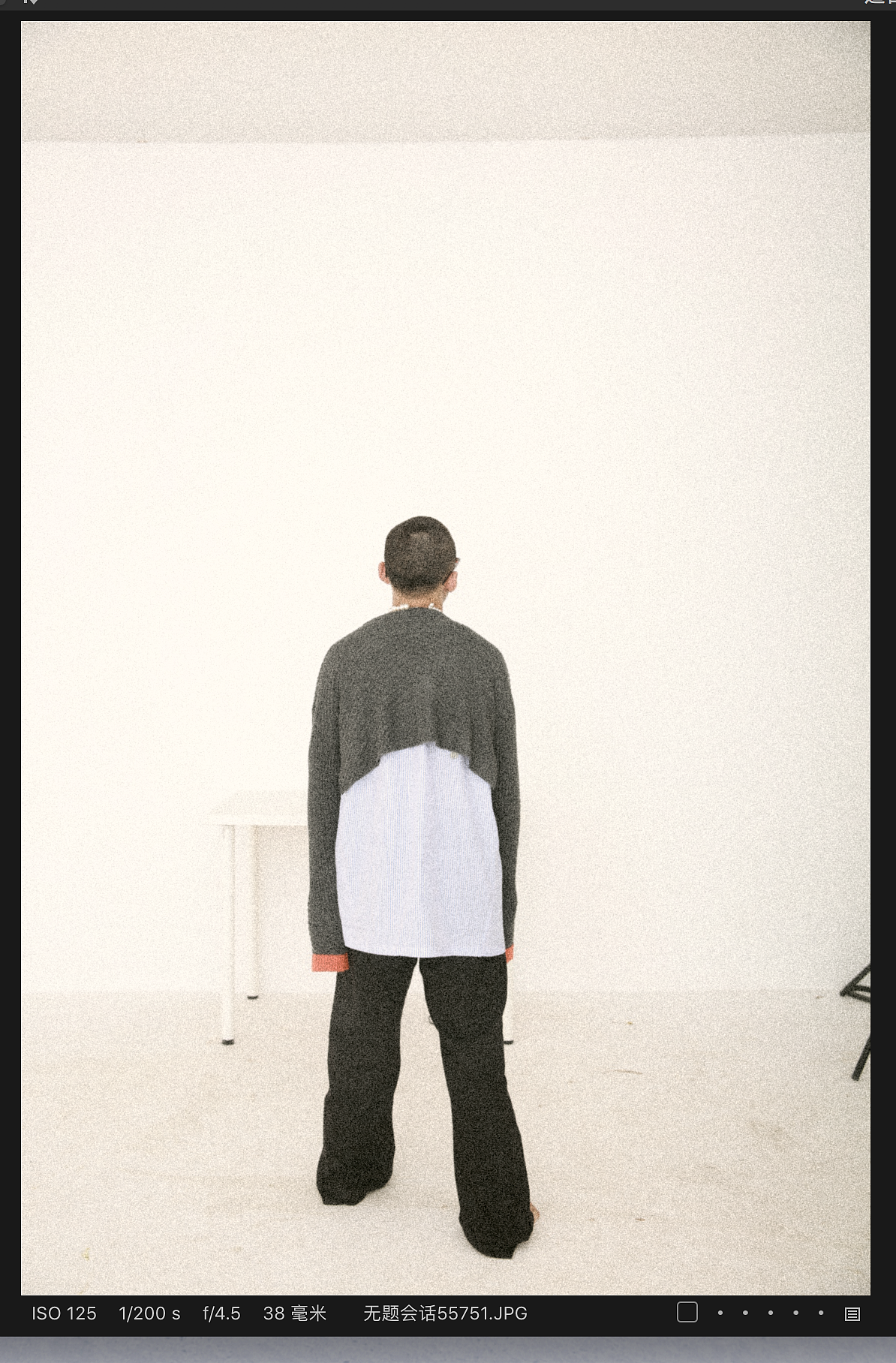 玩耍（圖ZMjc2NTUyOTY4） - 時(shí)尚/藝術(shù)攝影 - 站酷設(shè)計(jì)師野人鳥叔studio原創(chuàng)素材 - 站酷ZCOOL