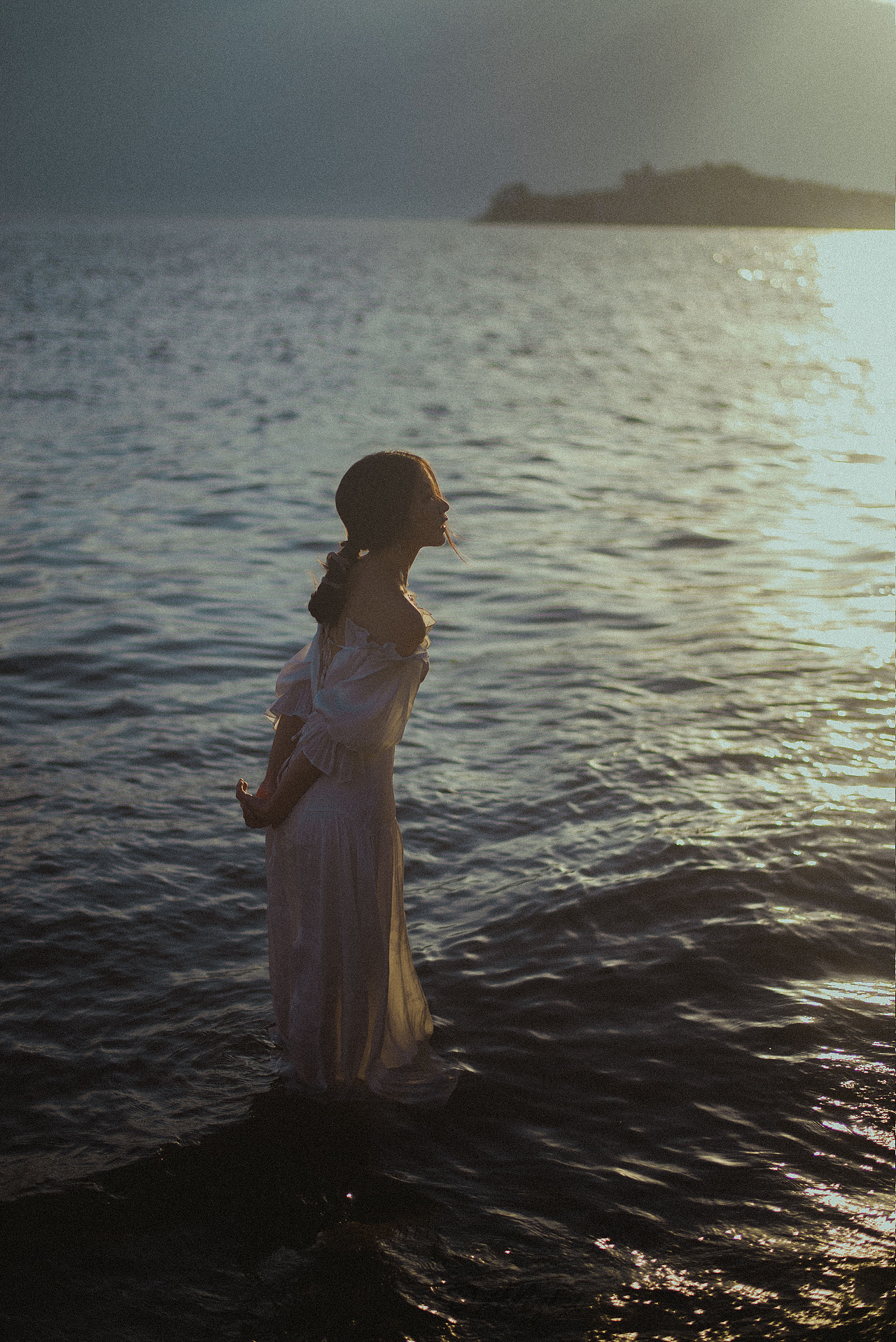 柔情似水（图ZMTczNDk3NDEy） - 人像摄影 - 站酷设计师DAN籽籽原创素材 - 站酷ZCOOL