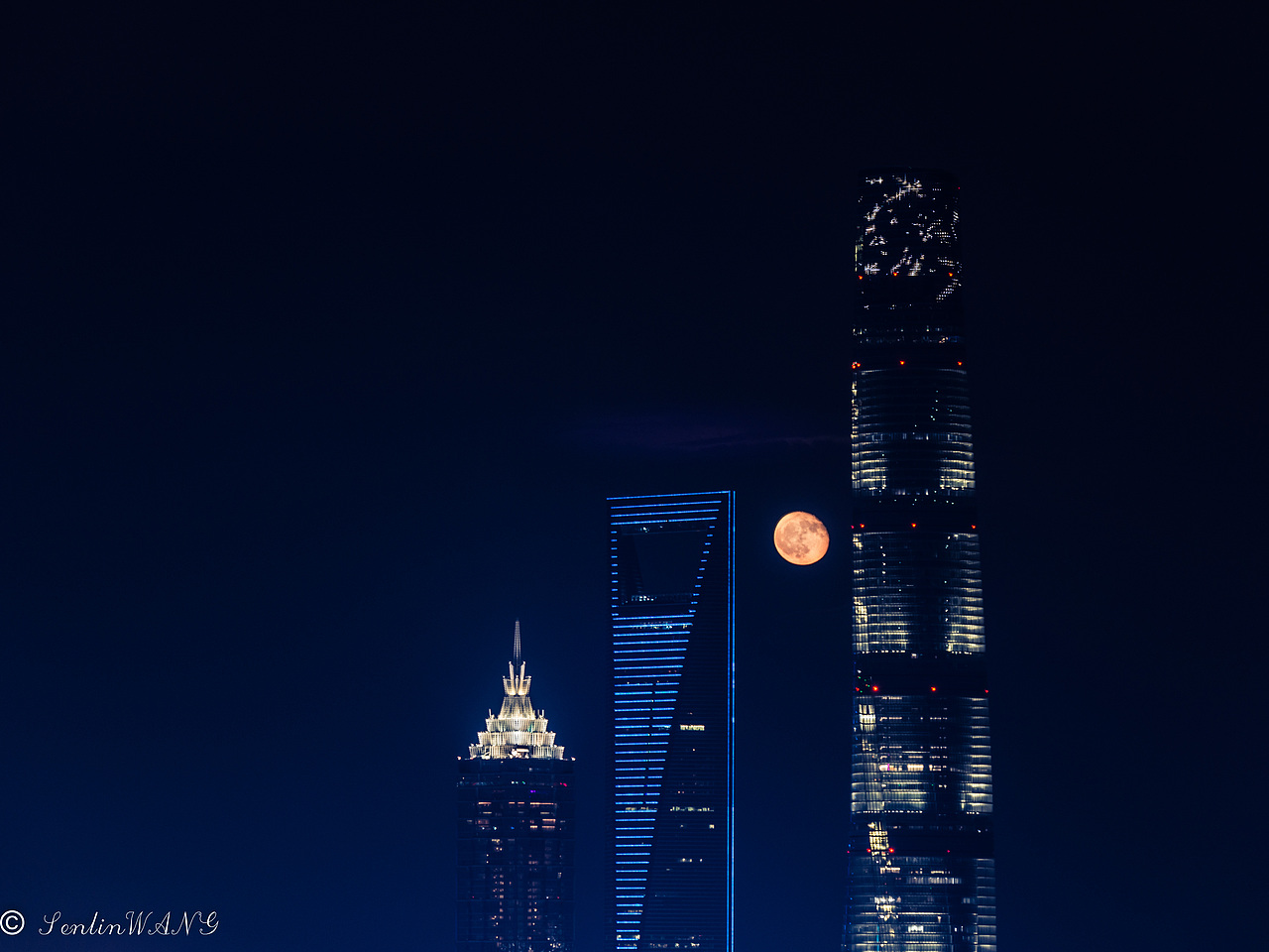 彩云追月（图ZMjAxNDk5ODg0） - 环境/建筑摄影 - 站酷设计师森林王senlinWANG原创素材 - 站酷ZCOOL