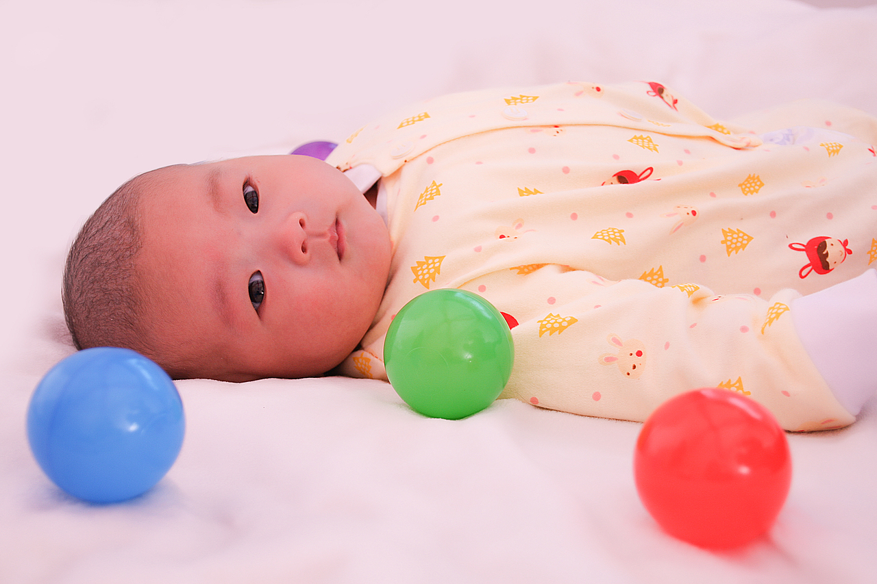 婴儿（图ZMTI4MDAzMzky） - 人像摄影 - 站酷设计师遥意原创素材 - 站酷ZCOOL