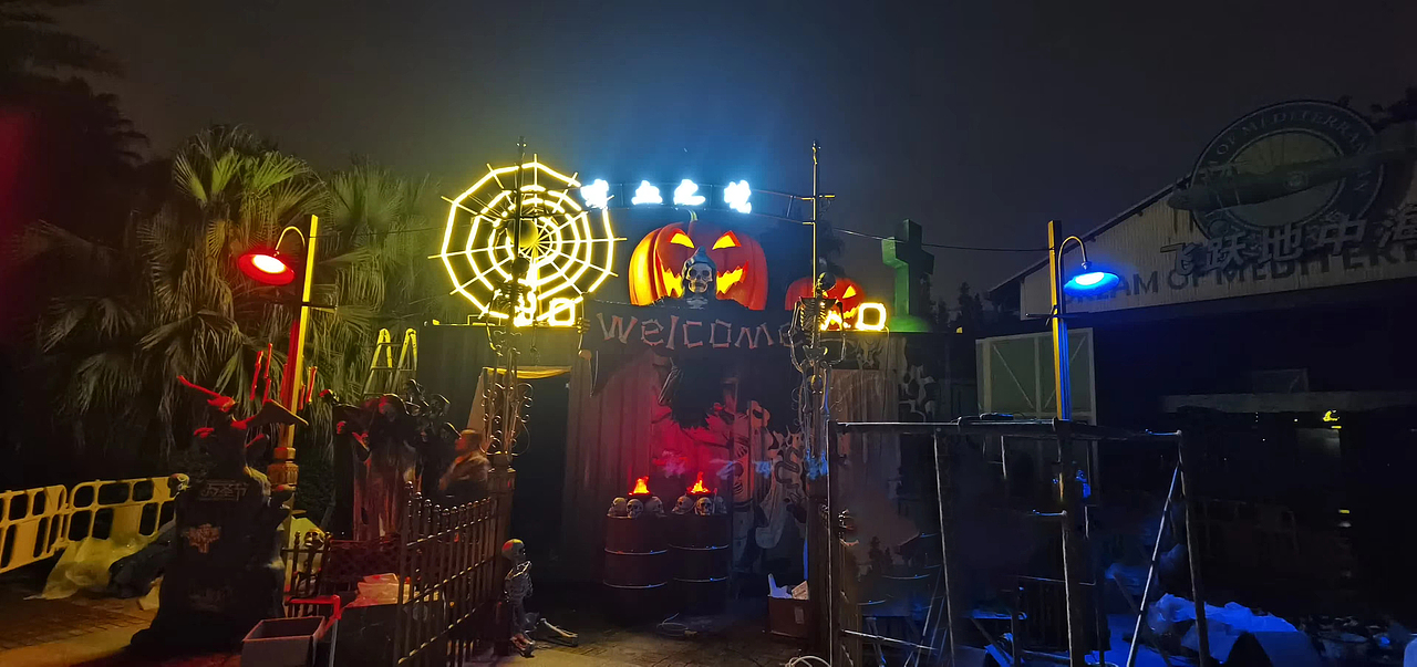 欢乐谷万圣节 | 集装箱鬼屋门头（图ZMjgzOTgyNDU2） - 商业空间设计 - 站酷设计师Y一Kevin原创素材 - 站酷ZCOOL