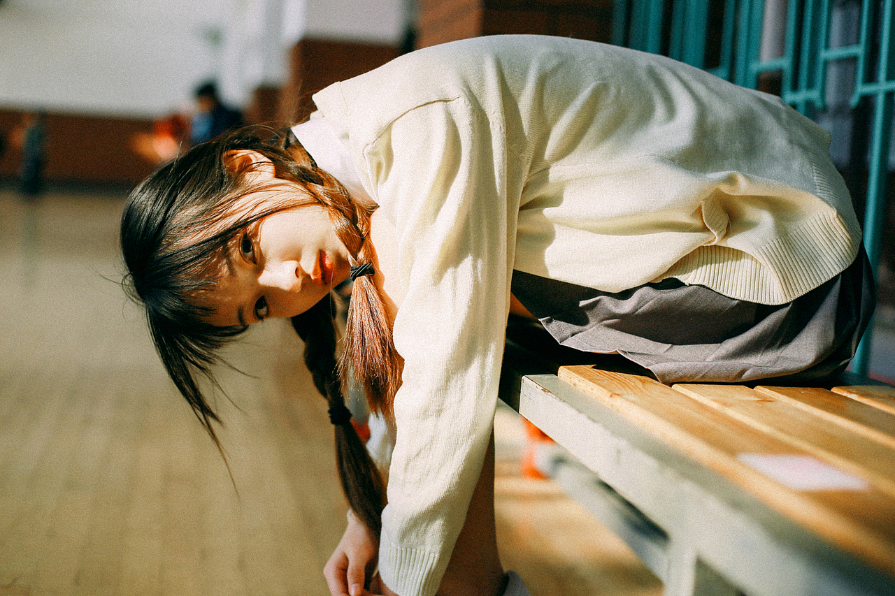 阳光侧脸（图ZMTU0MjA1MzQw） - 人像摄影 - 站酷设计师芥茉在拍照原创素材 - 站酷ZCOOL