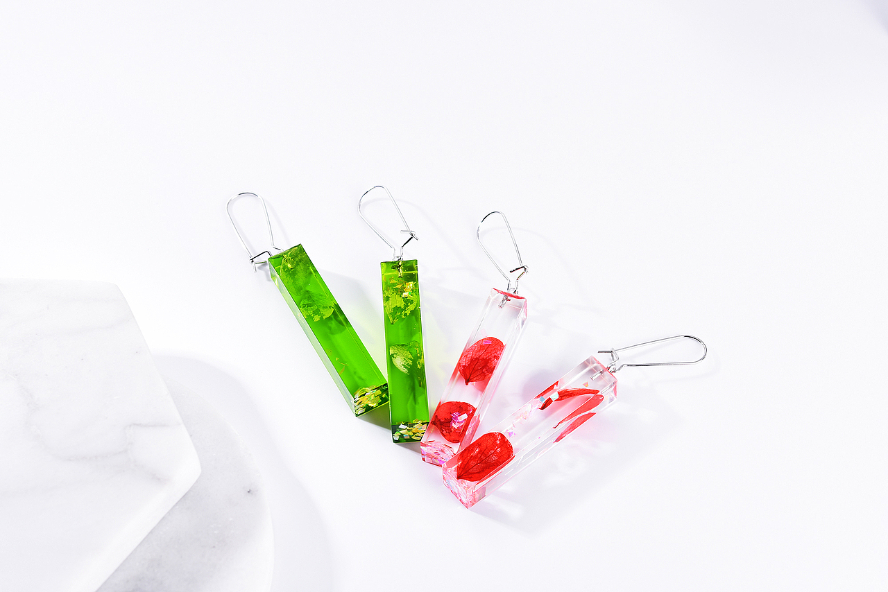 首饰品（图ZMTQwNTA5MjQw） - 产品摄影 - 站酷设计师L糊图原创素材 - 站酷ZCOOL