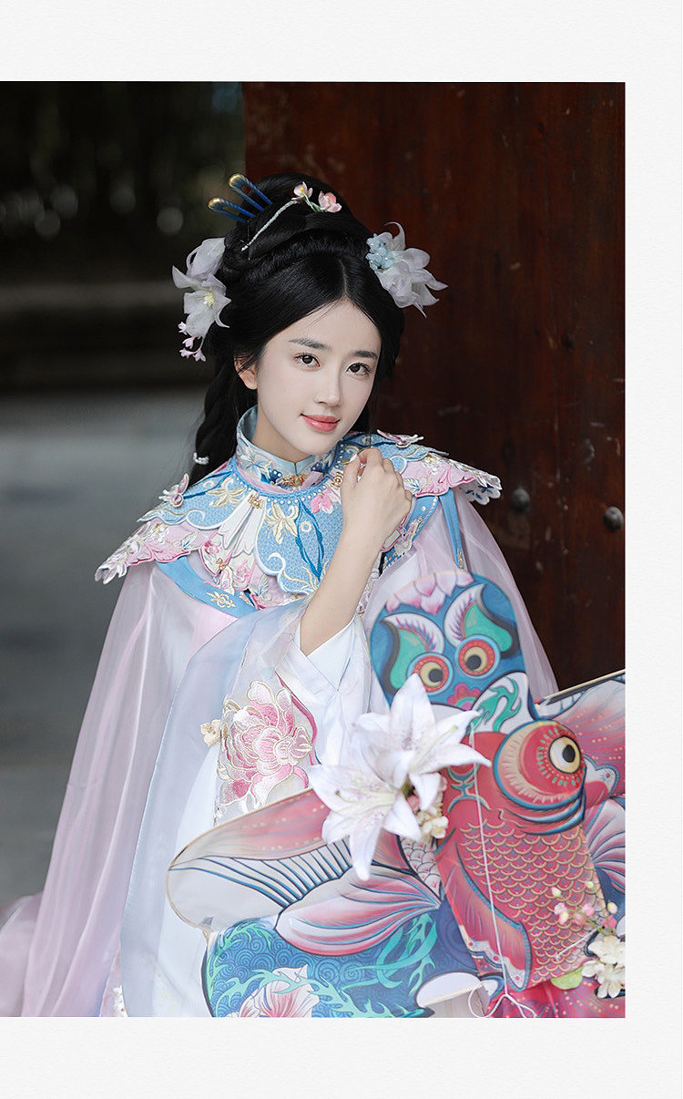 汉服设计｜23年国风大典走秀款 琉璃百合 明制马面裙（图ZMzU3OTgwNTk2） - 传统/民族服饰 - 站酷设计师一斤的汉服世界原创素材 - 站酷ZCOOL