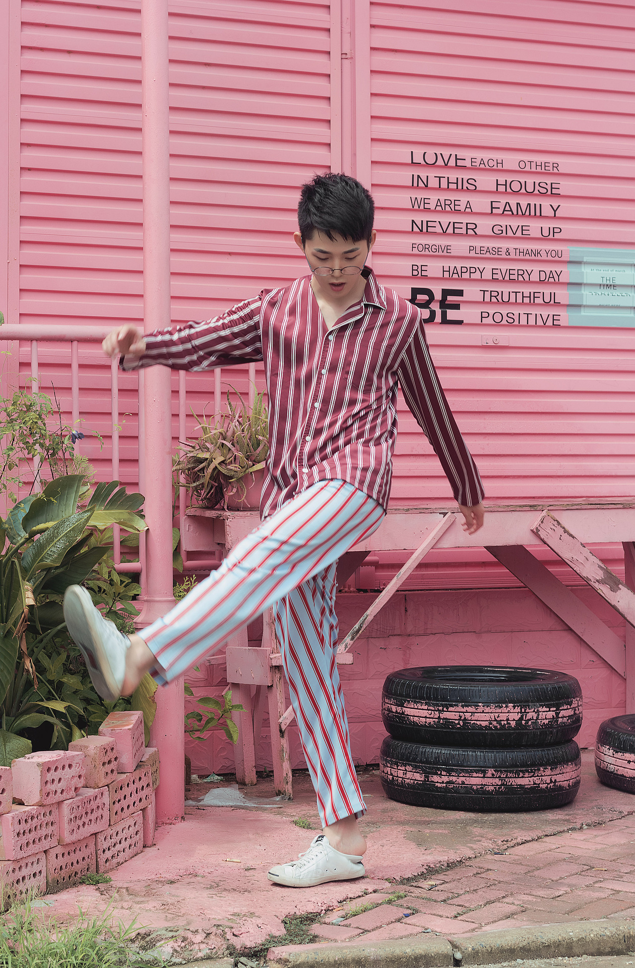 Pink prince（图ZOTI5NzkzMjA=） - 人像摄影 - 站酷设计师橋安里原创素材 - 站酷ZCOOL