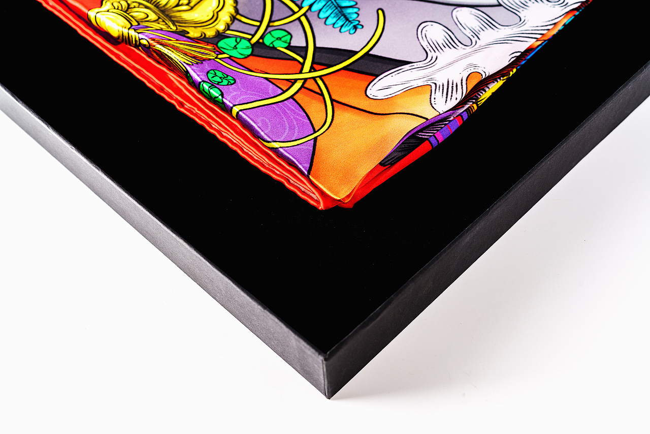 原创 | 必胜客×金小生联名款丝巾（图ZMTIxMjY5NjA0） - 商业插画 - 站酷设计师金小生原创素材 - 站酷ZCOOL