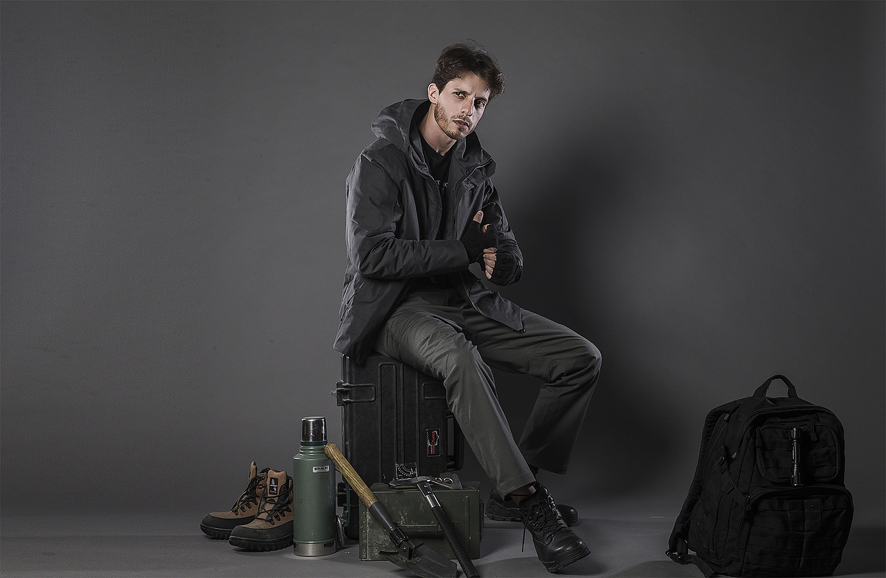 一组棚拍-纯色背景