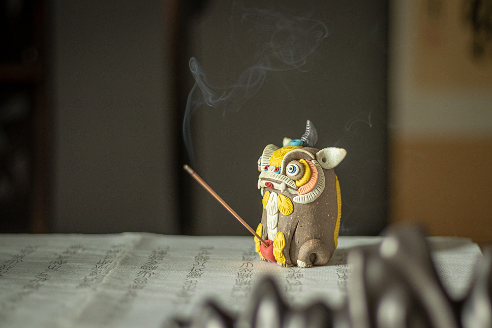 器十二 原创手工陶瓷醒狮茶宠香插摆件（图ZMTkyMTk1MDk2） - 其他手工艺 - 站酷设计师器十二原创素材 - 站酷ZCOOL