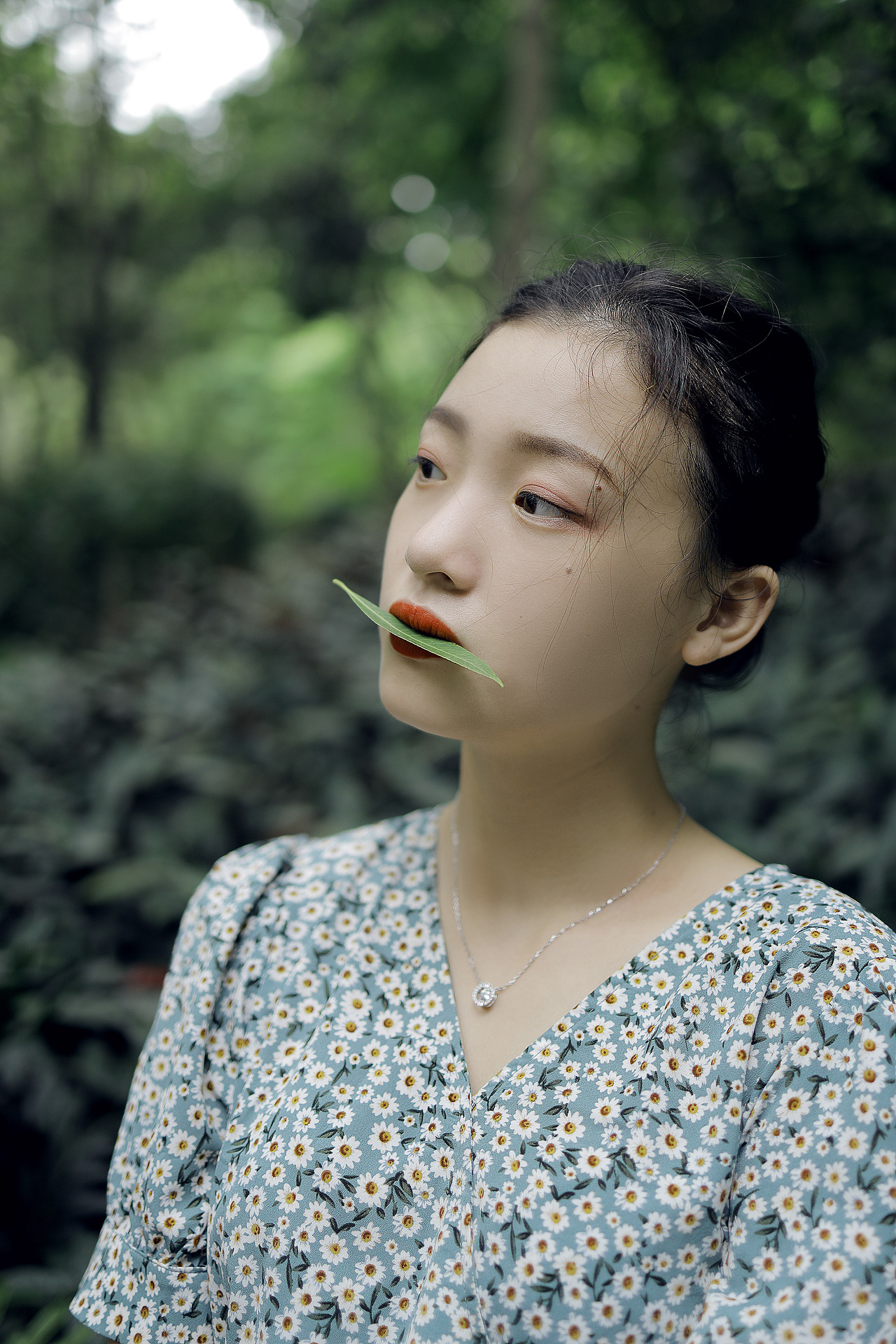 玉墨【EOS R+RF35 1.8】（图ZMjIwMzE4NTE2） - 人像摄影 - 站酷设计师良俊原创素材 - 站酷ZCOOL