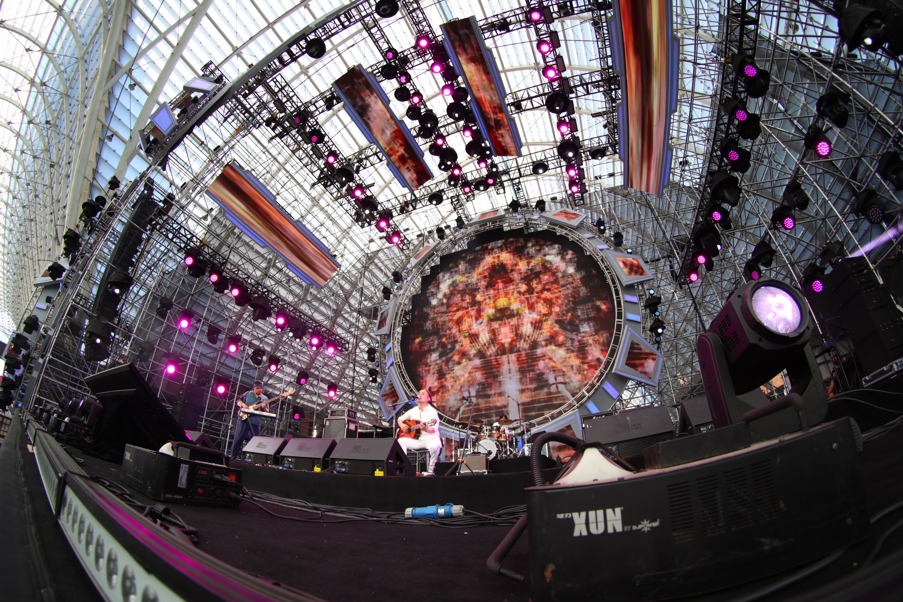 2019穹顶音乐节|空间|舞台美术|廖定敏_manman - 原创作品 - 站酷