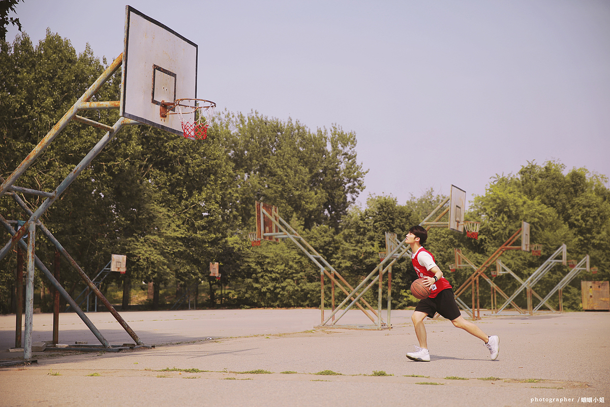 basketball kid（图ZNTA2Mjc4ODA=） - 人像摄影 - 站酷设计师摄影师蝈蝈小姐原创素材 - 站酷ZCOOL