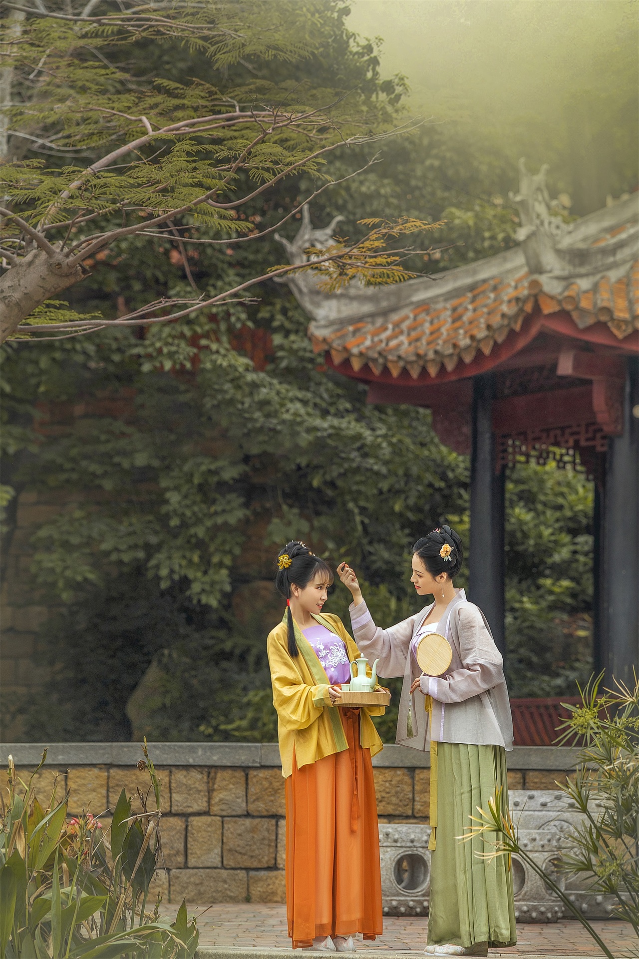 闺蜜（图ZMjc4NjIzNDQ4） - 人像摄影 - 站酷设计师摄影师东凯原创素材 - 站酷ZCOOL