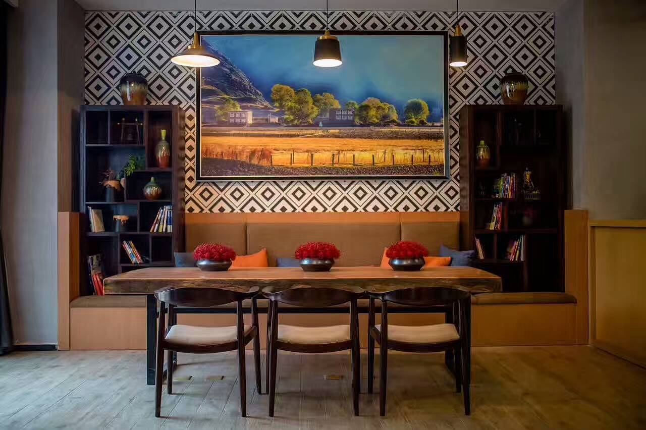 藏式主题风格天舍软装-成都主题酒店软装设计公司