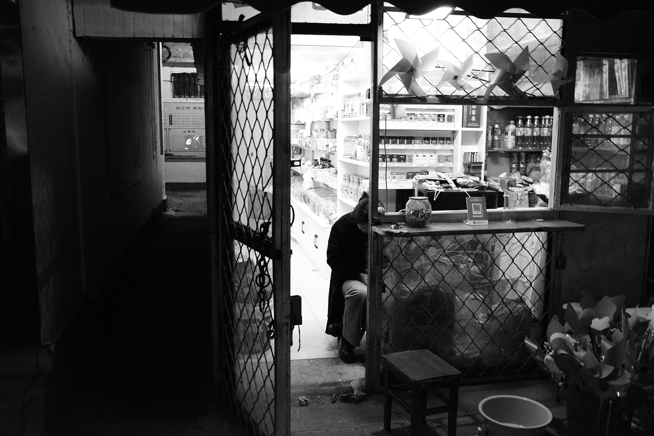 夜的人（三）（图ZMjUwMjg1NzA4） - 人文/纪实摄影 - 站酷设计师青壶先生原创素材 - 站酷ZCOOL