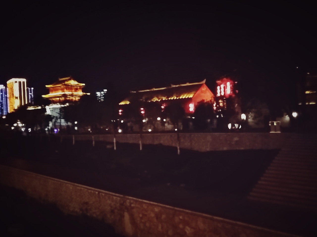 南方古城的夜