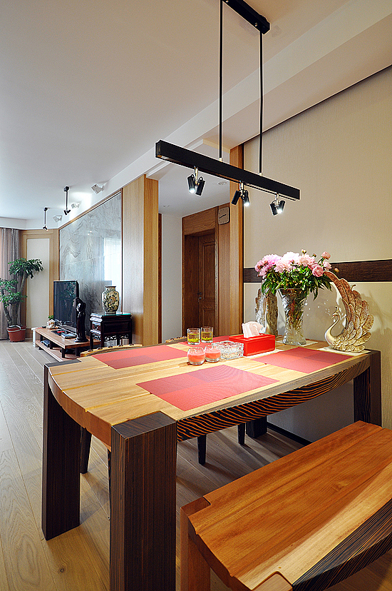 成都百纳装饰 120平米时尚混搭风