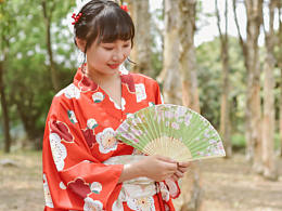 《浅笑》