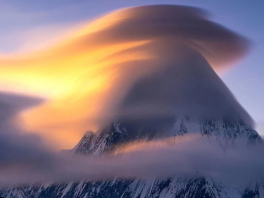 玉龍雪山｜云南迪慶（個(gè)人主頁(yè)-ZNjMyODc1NzI=） - 其他平面 - 站酷設(shè)計(jì)師風(fēng)晚枝原創(chuàng)素材 - 站酷ZCOOL