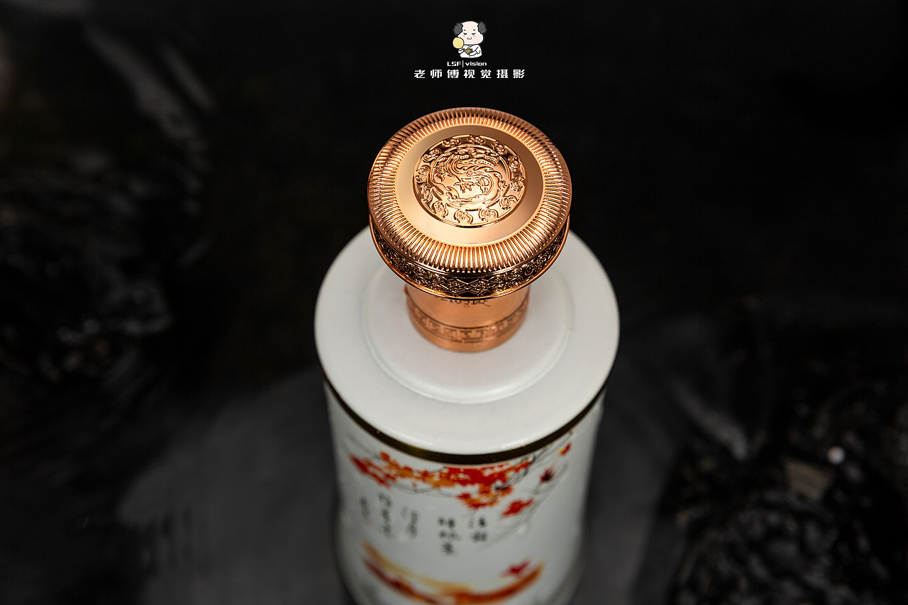 白酒產(chǎn)品攝影-御友定制酒（圖ZMjcwNjc0NzAw） - 產(chǎn)品攝影 - 站酷設計師老師傅視覺攝影原創(chuàng)素材 - 站酷ZCOOL