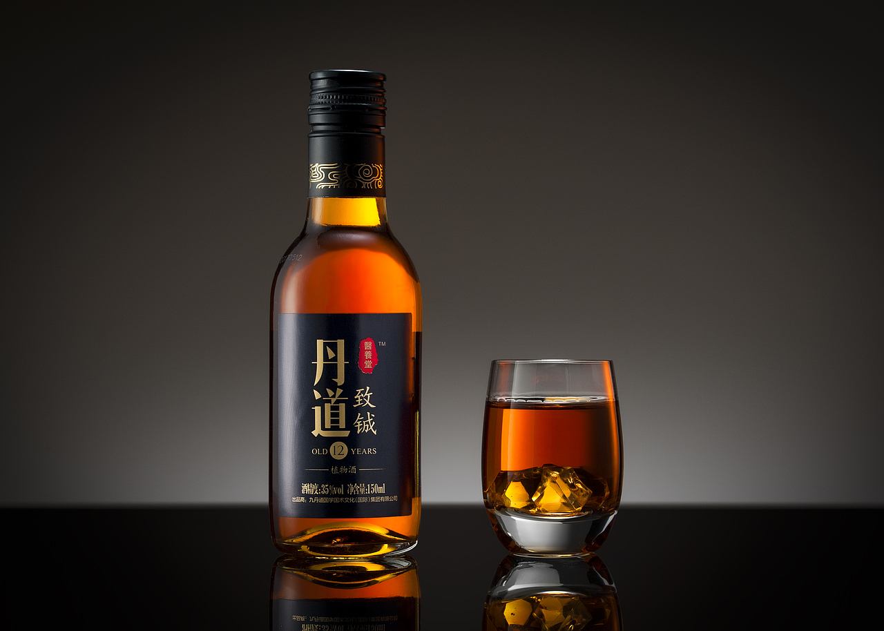 丹道酒植物酒 静物拍摄 液体飞溅摄影