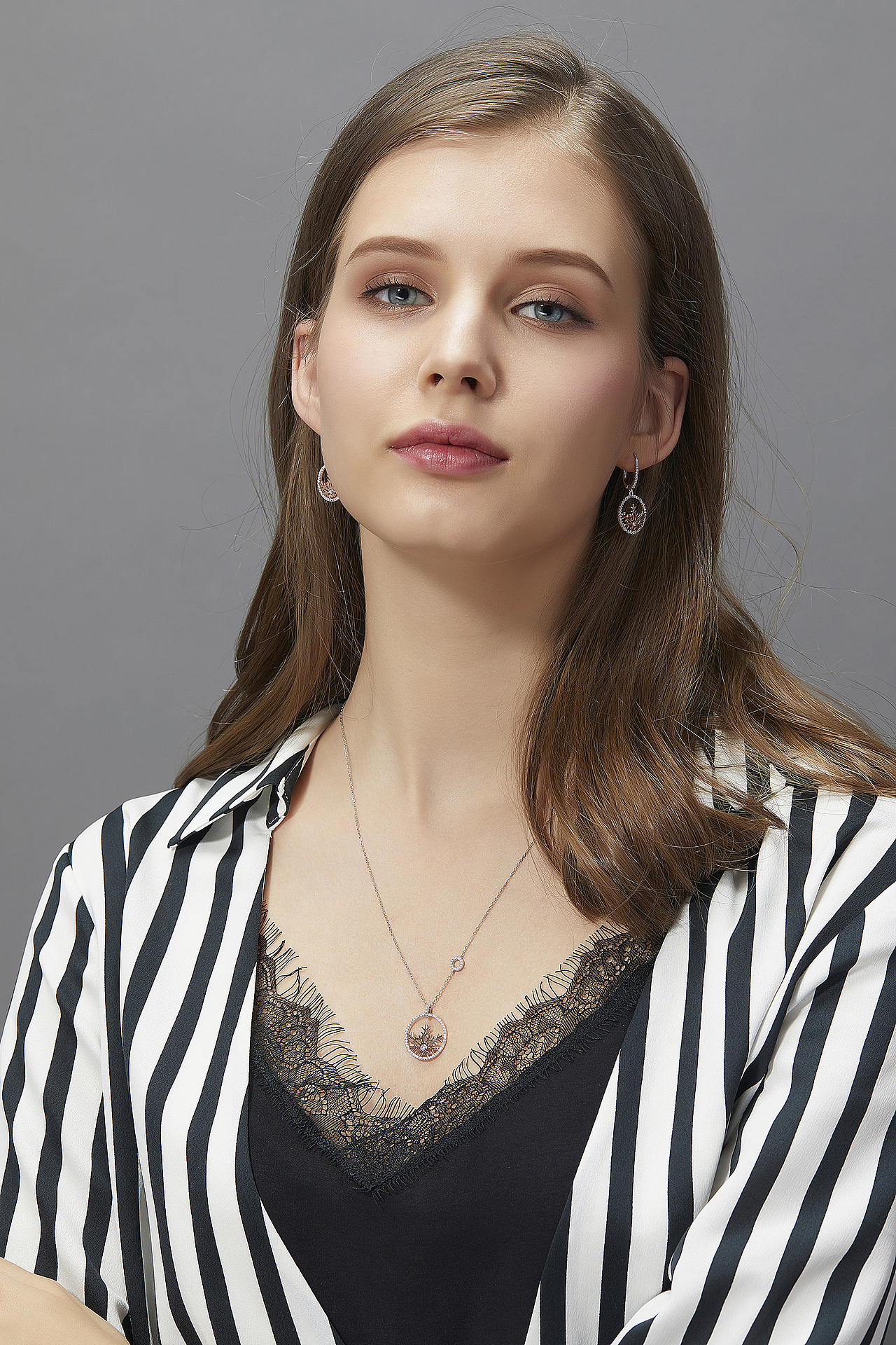 商业珠宝模特人像