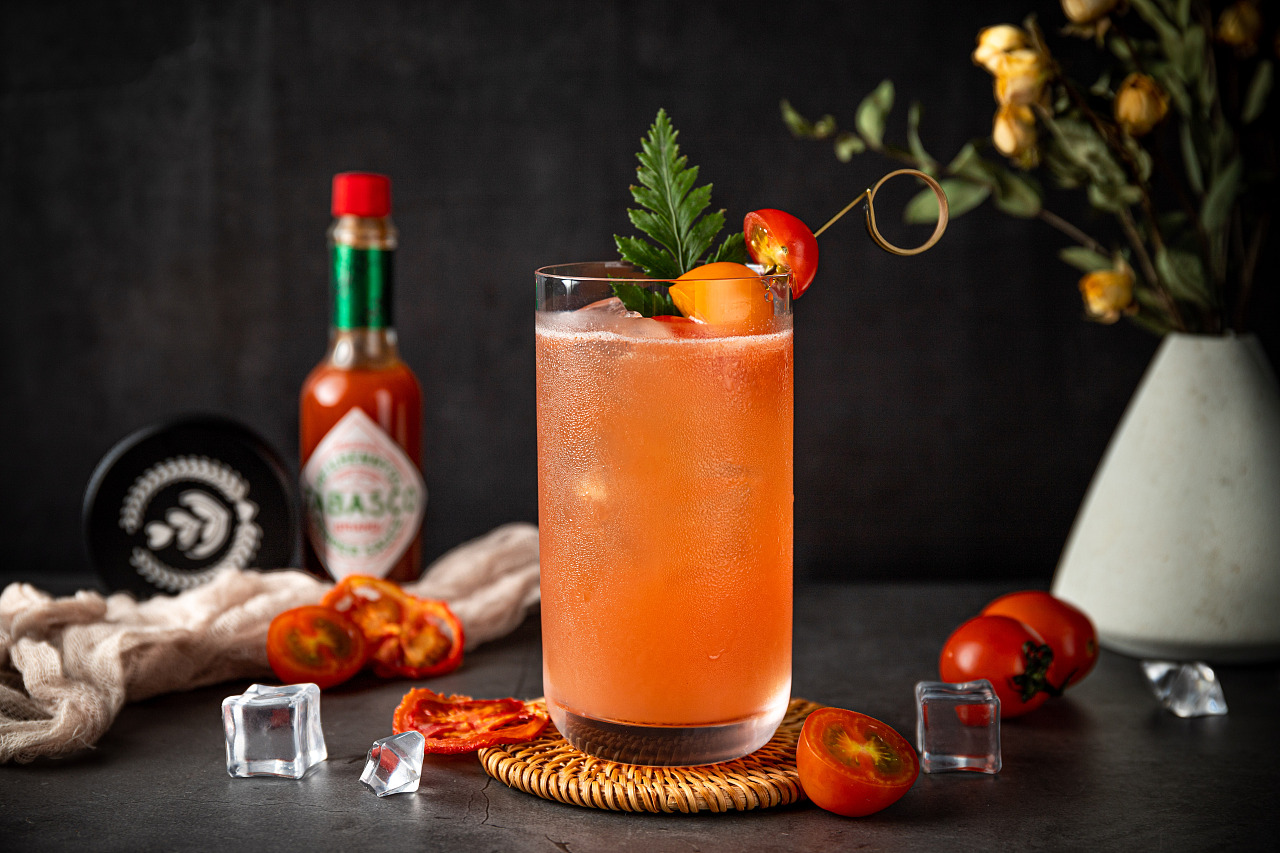 饮品/暗调/静物摄影